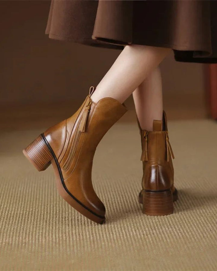 Lefèvre™ Botte en cuir noire avec un talon confortable, élégante et intemporelle