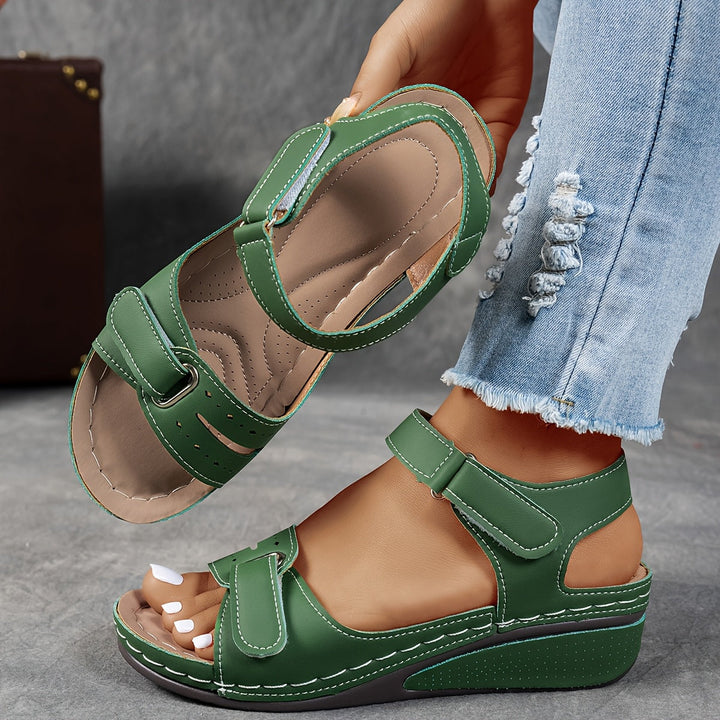 Célima - Trendy Ergonomic Sandal