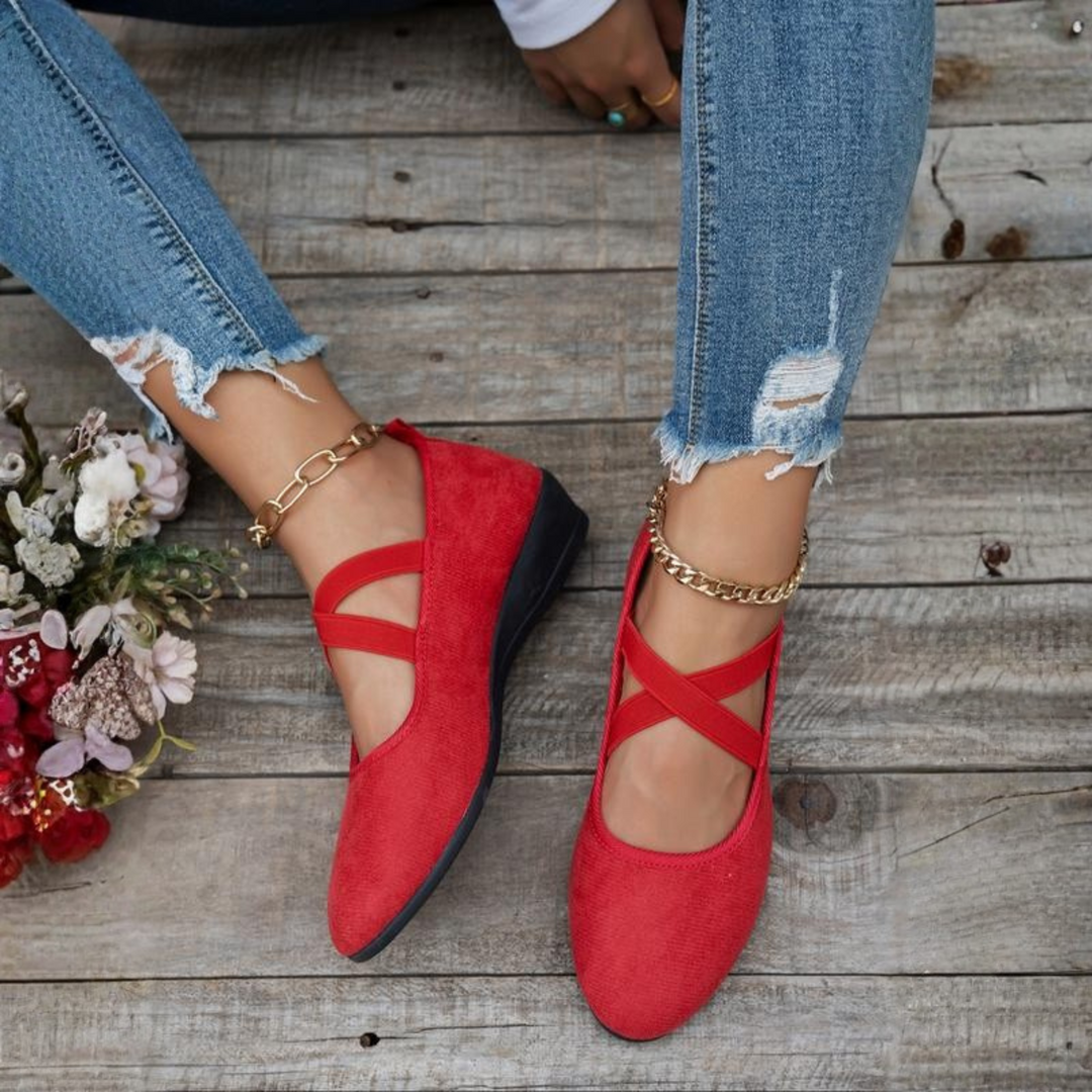 Lefèvre™ Closed Wedge Heels