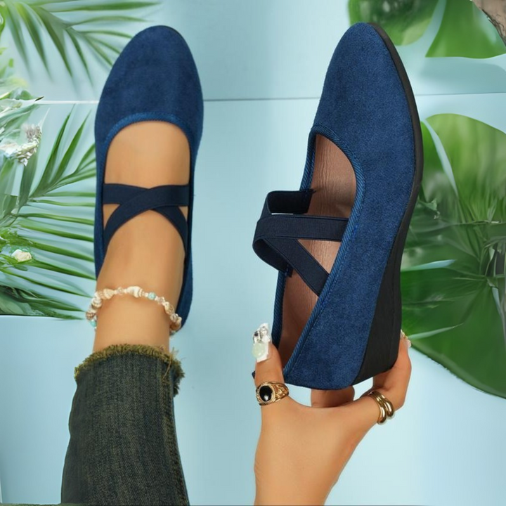 Lefèvre™ Closed Wedge Heels