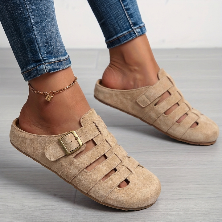 Lefèvre™ Comfort Slide Sandals without Closure